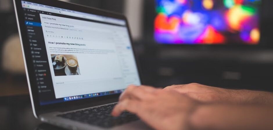 AI Text to Human Text: How to Convert AI Writing Into Natural, Human-Sounding Content